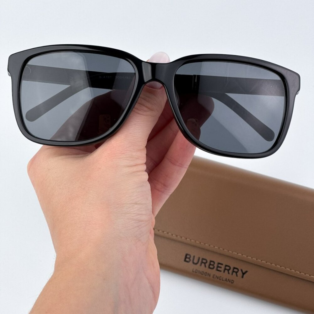 Burberry BE4181 300187 BRAND NEW Sunglasses Black Grey Square Unisex
